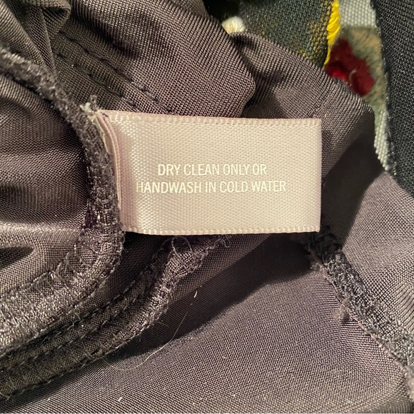 Aqua Capsule Black Embroidered Floral Sheer Bodycon Dress Size M - Picture 16 of 16